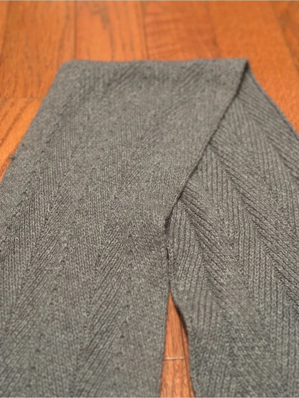 Condé Nast Lutz & Patmos Cashmere Scarf Holiday 2008 Limited Edition Gray 67